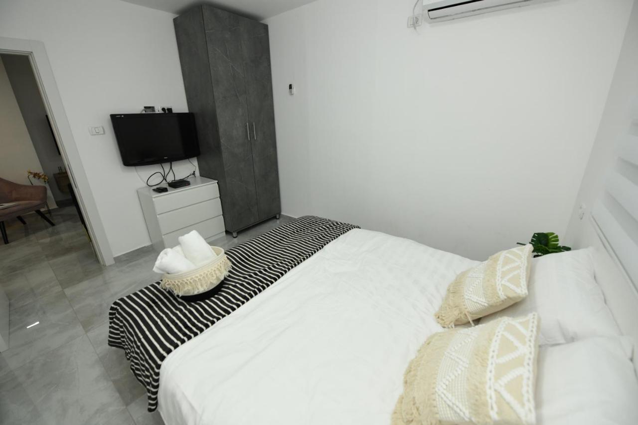 Makaza Neviot 2 Apartment Eilat Bagian luar foto